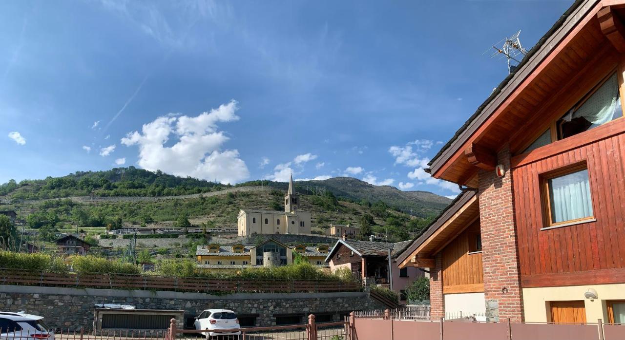 Casa Vacanze Anais ニュス エクステリア 写真